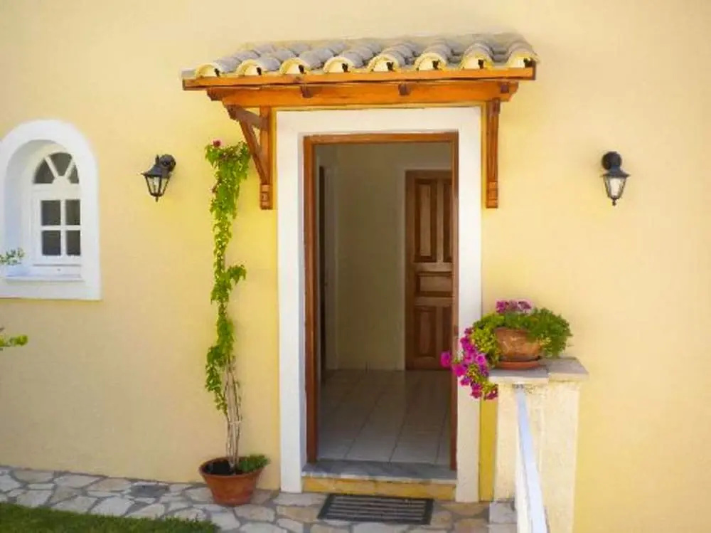 Natalia Loft Apartment C With Panoramic sea Views of Agios Gordios bay