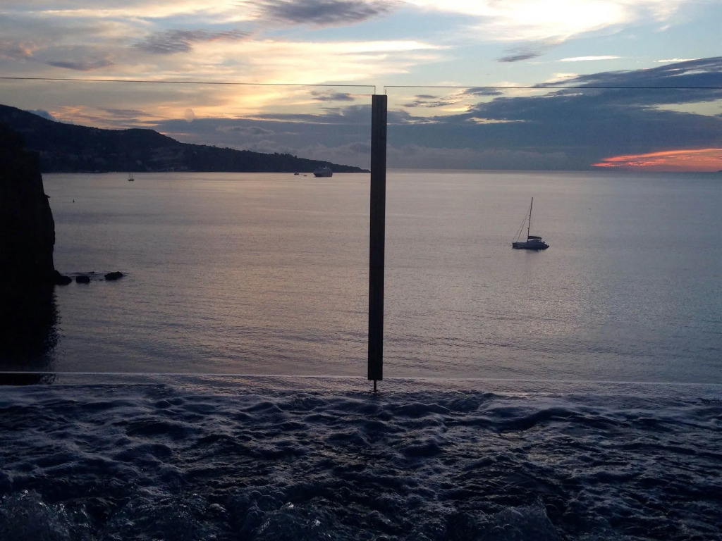 Laqua by the Sea