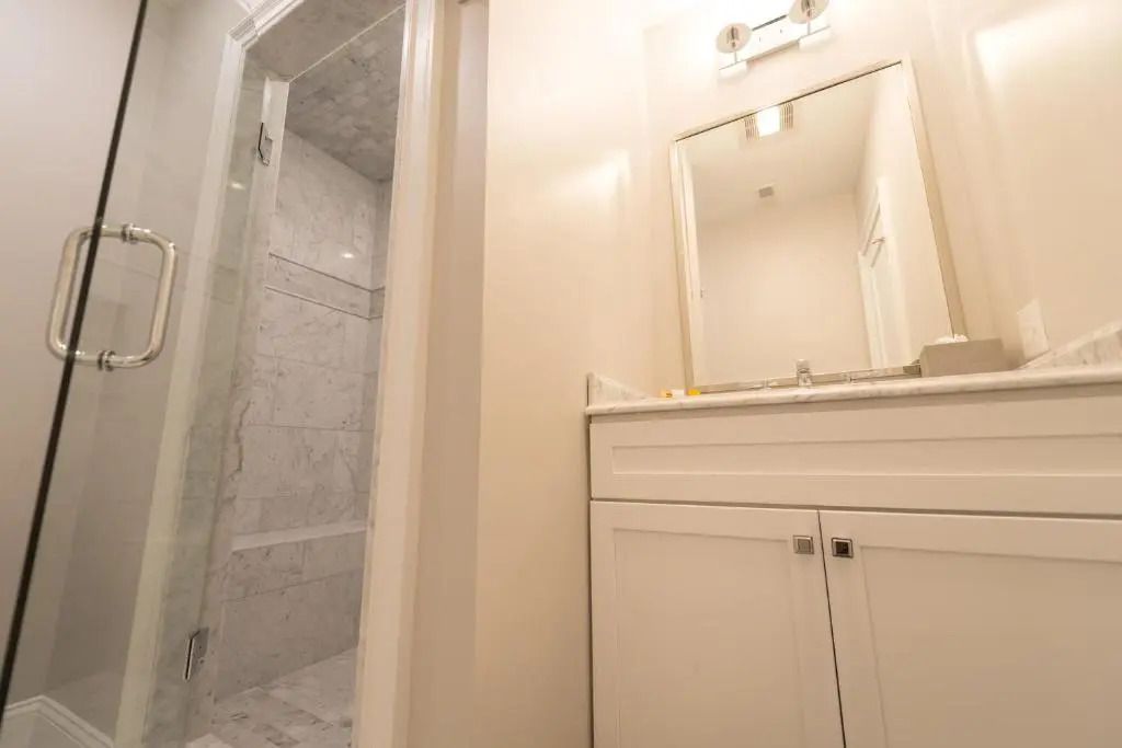 The Newport Lofts - 364 Thames Street