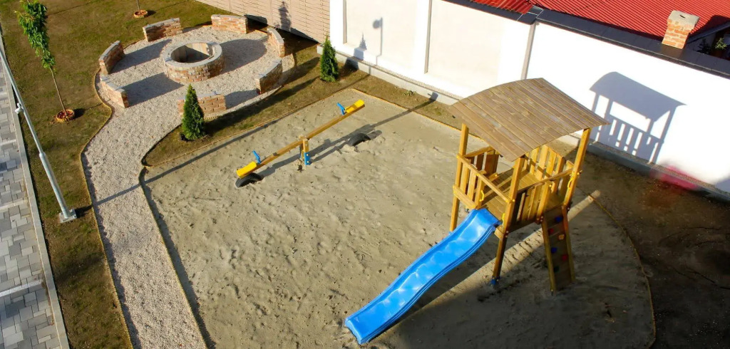 Zafír Apartman Sárvár