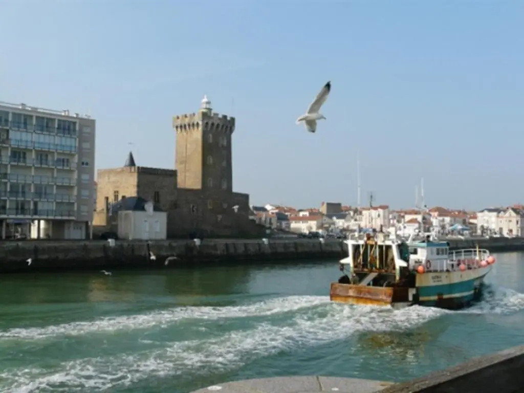 Appartement Les Sables-d'Olonne, 1 pièce, 4 personnes - FR-1-92-794