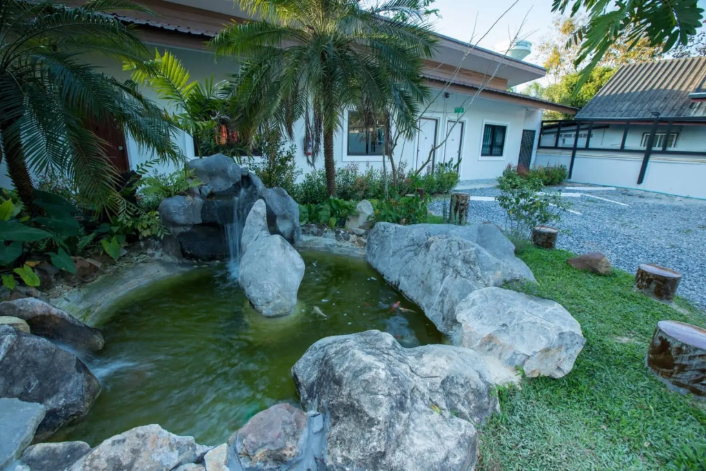 Kangban Resort