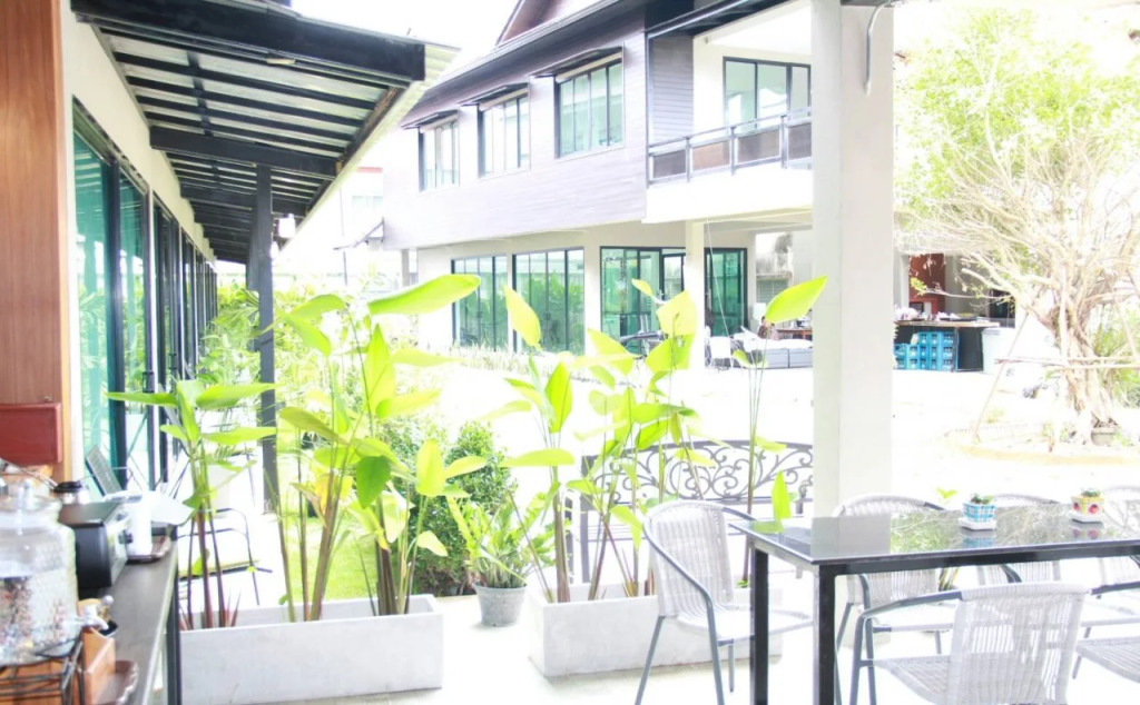 Anantaya Home