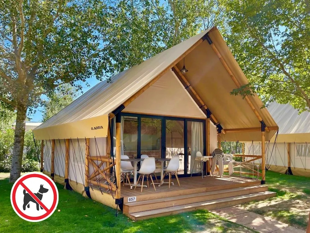 Barricata Holiday Village