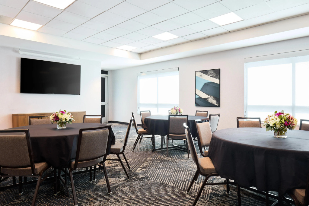 Hyatt Place Salt Lake City Downtown / The Gateway