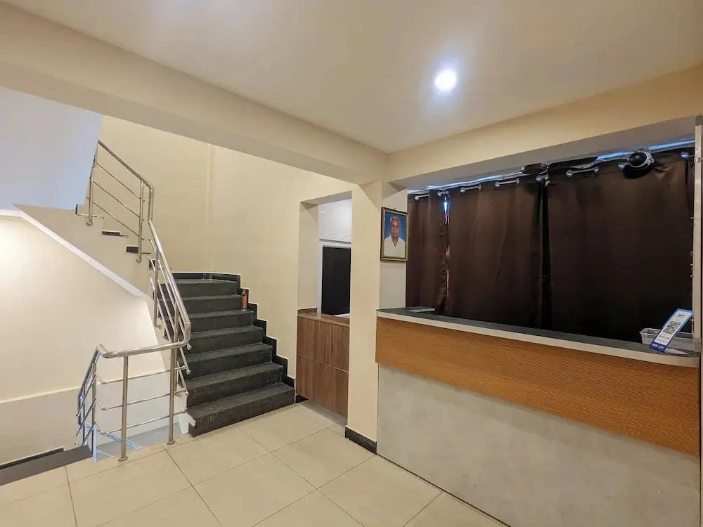 Nathans Residency