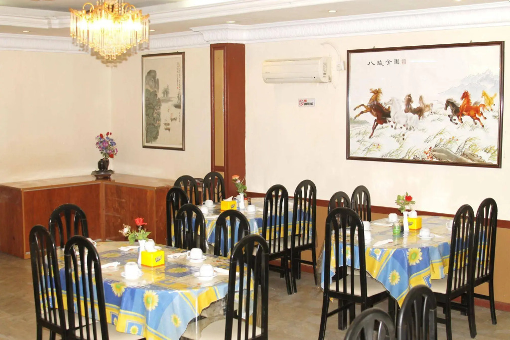 Paradise Hotel