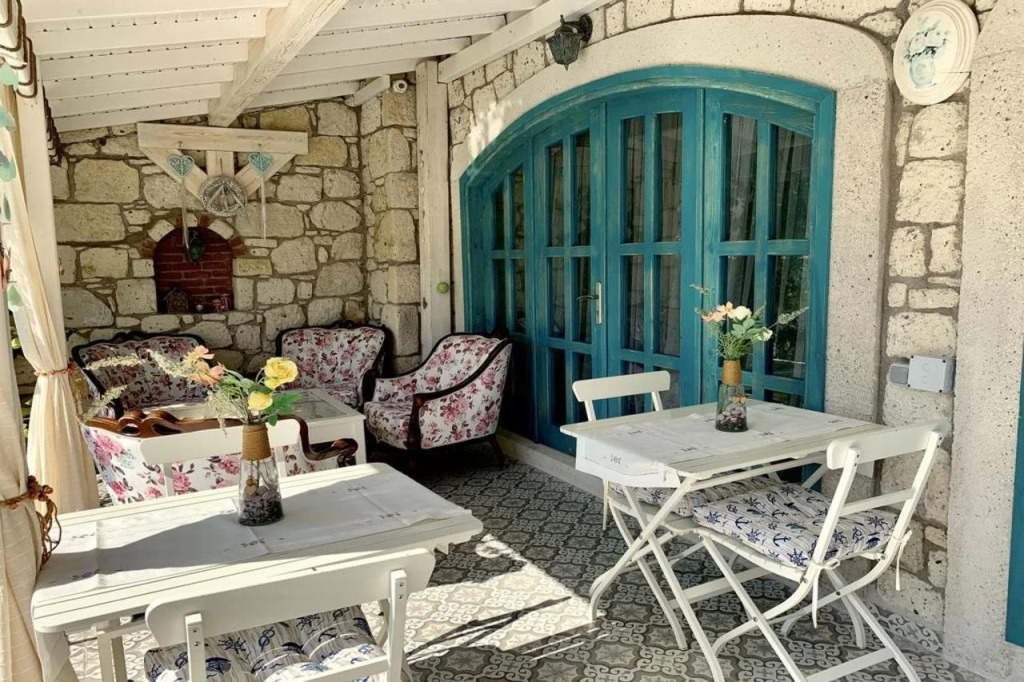 Windmill Alaçatı