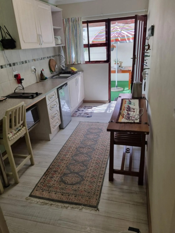 Barlinka lane Selfcatering flatlet , Somerset West