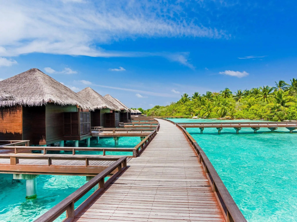 Sheraton Maldives Full Moon Resort & Spa