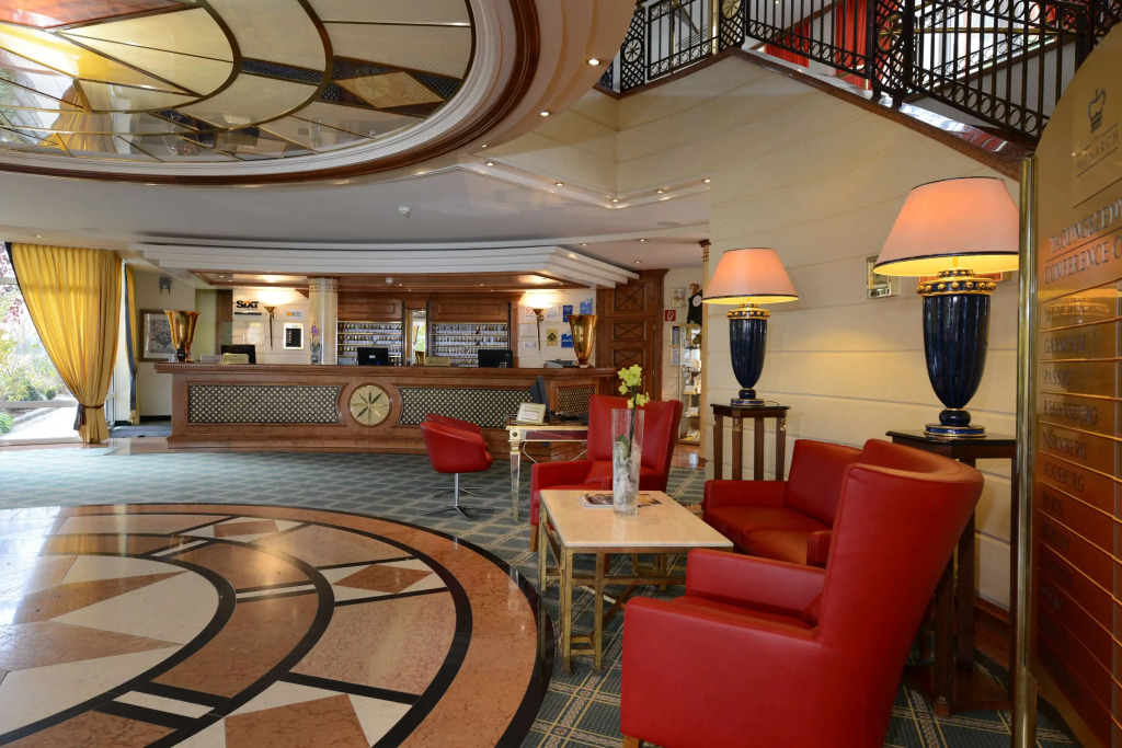 The Monarch Hotel