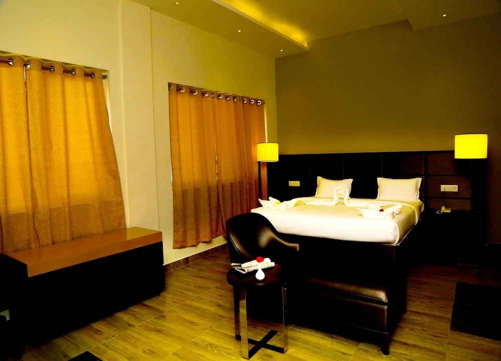 Hotel Queens Inn Velankanni