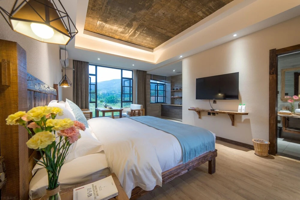 Pu'er Xiangtu Story Manor (Yunnan Simao Industrial Park)