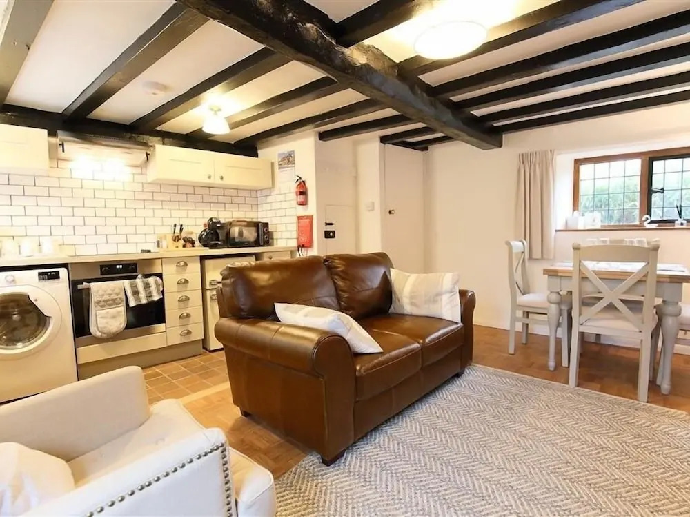 One Masons Court