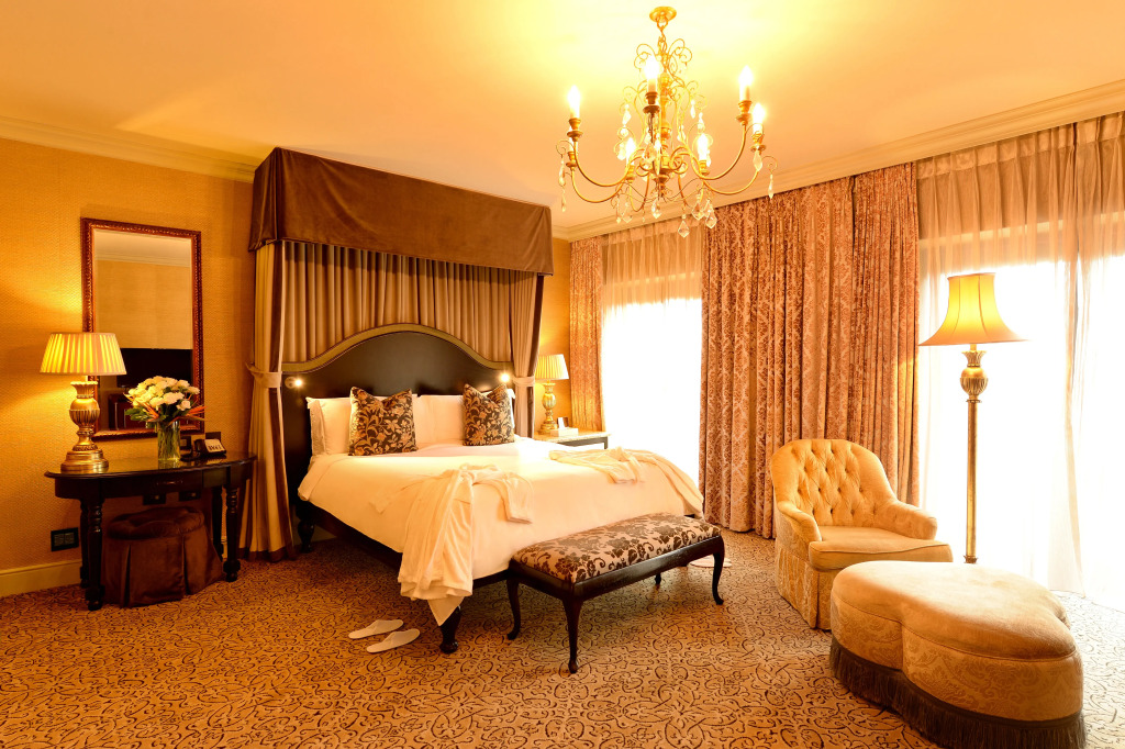 Palazzo Hotel