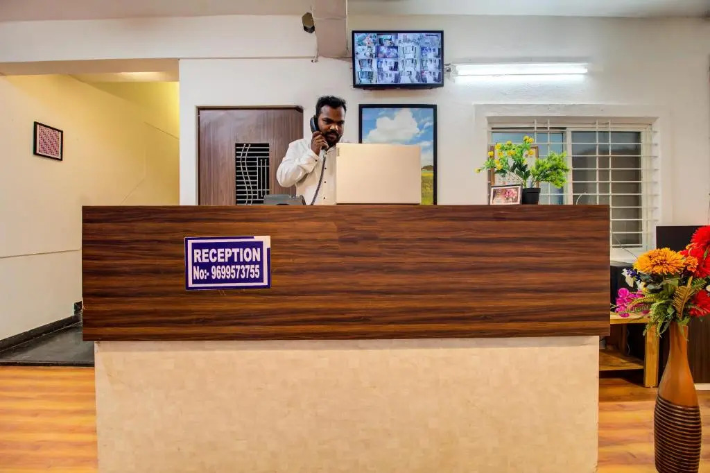 Hotel Elegant Lodging