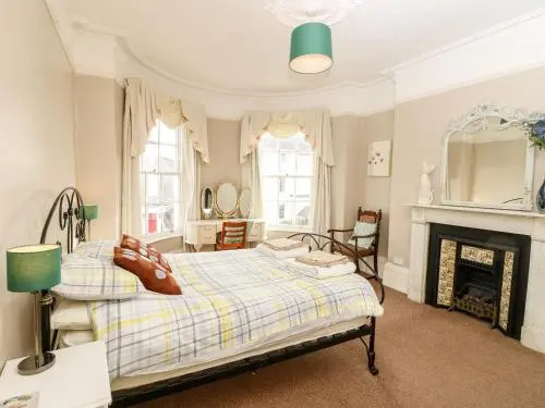 Burford House