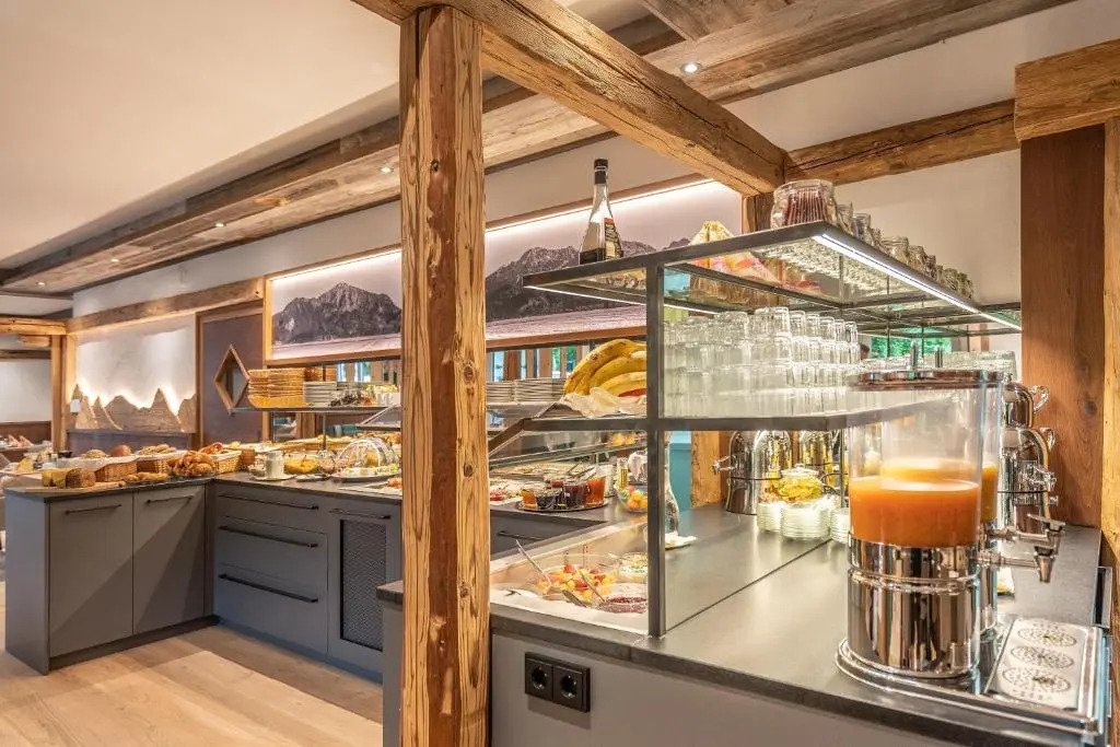Hotel Sonnenspitz ***
