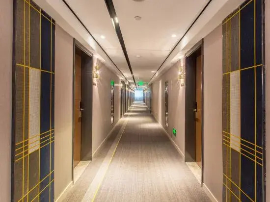 Homeinn Plus Hotel (Linyi Wuzhou Lake Wanda Plaza)