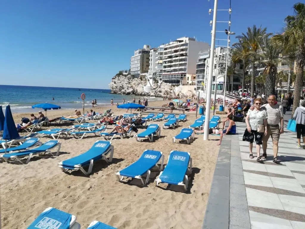 En el cielo de Benidorm - Alteanos V