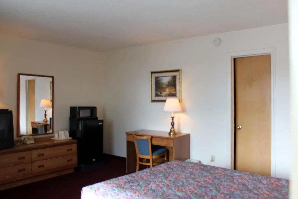 By The Way Motel Columbia