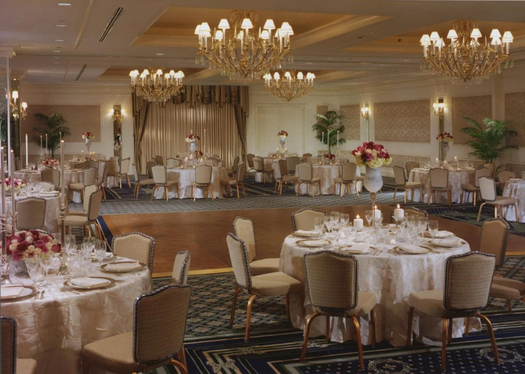 The Colonnade Hotel