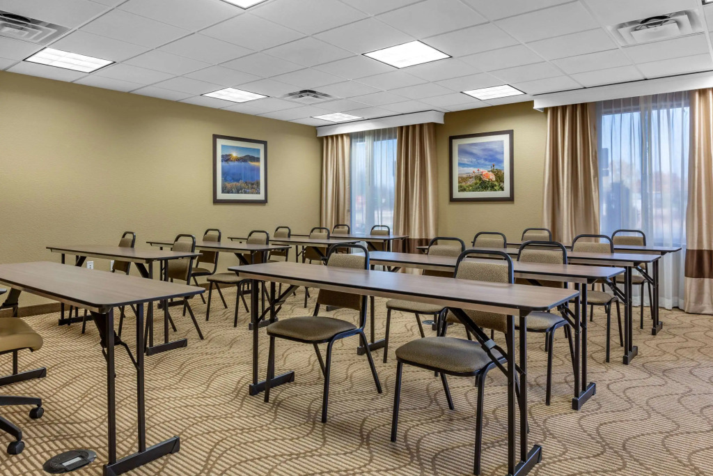 Comfort Inn & Suites Boise Airport