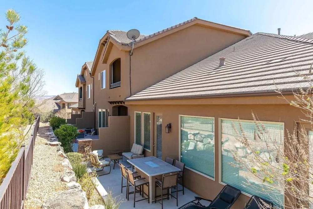 Coral Oasis at Coral Ridge townhouse