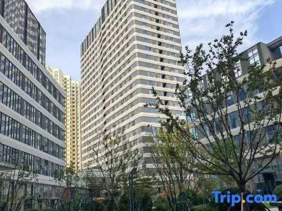 Rujia Huayi Selected Hotel (Jinan West Market Branch)