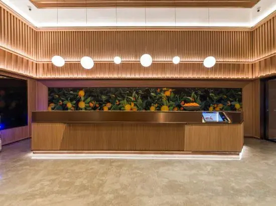 Orange Hotel (Beijing Second Foreign Language Institute Dalianpo Subway Station)