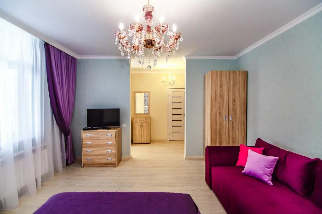Ernaz Plus Apartments: Promenade Expo