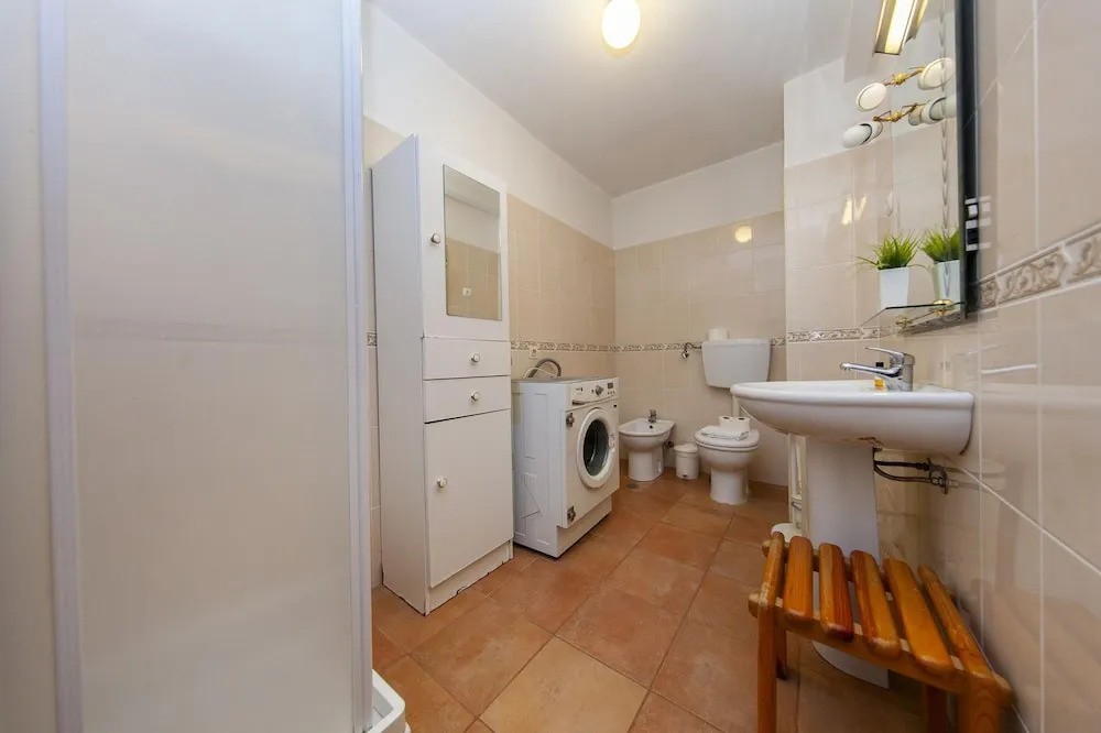 B83 - Calheta Terrace View Apartment