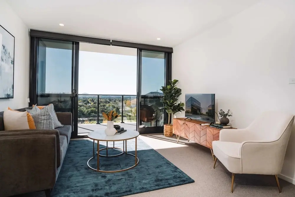 Pristine 2-bed Apartment With Pool and BBQ