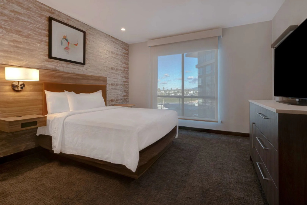 Home2 Suites By Hilton Anaheim Resort