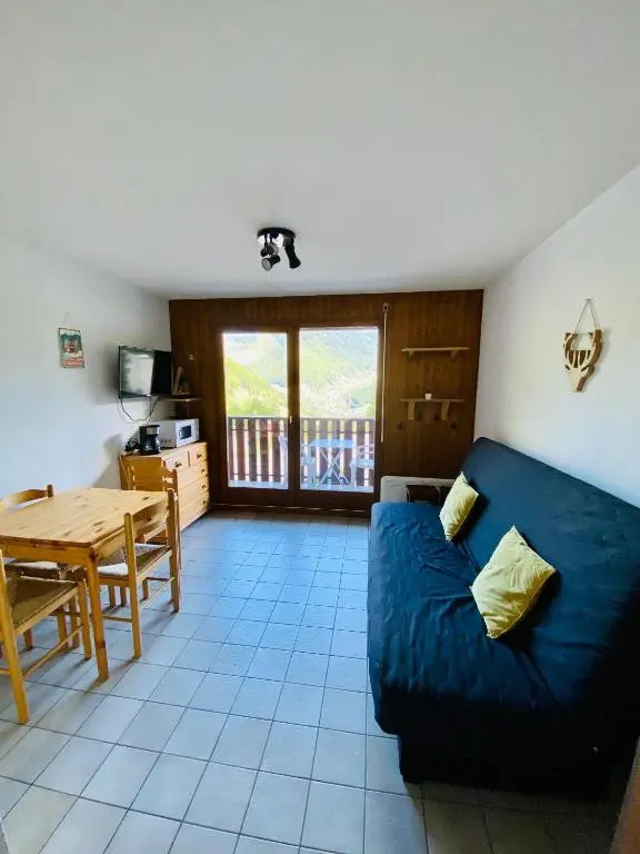 STUDIO 4 Personnes à 80m des pistes de ski