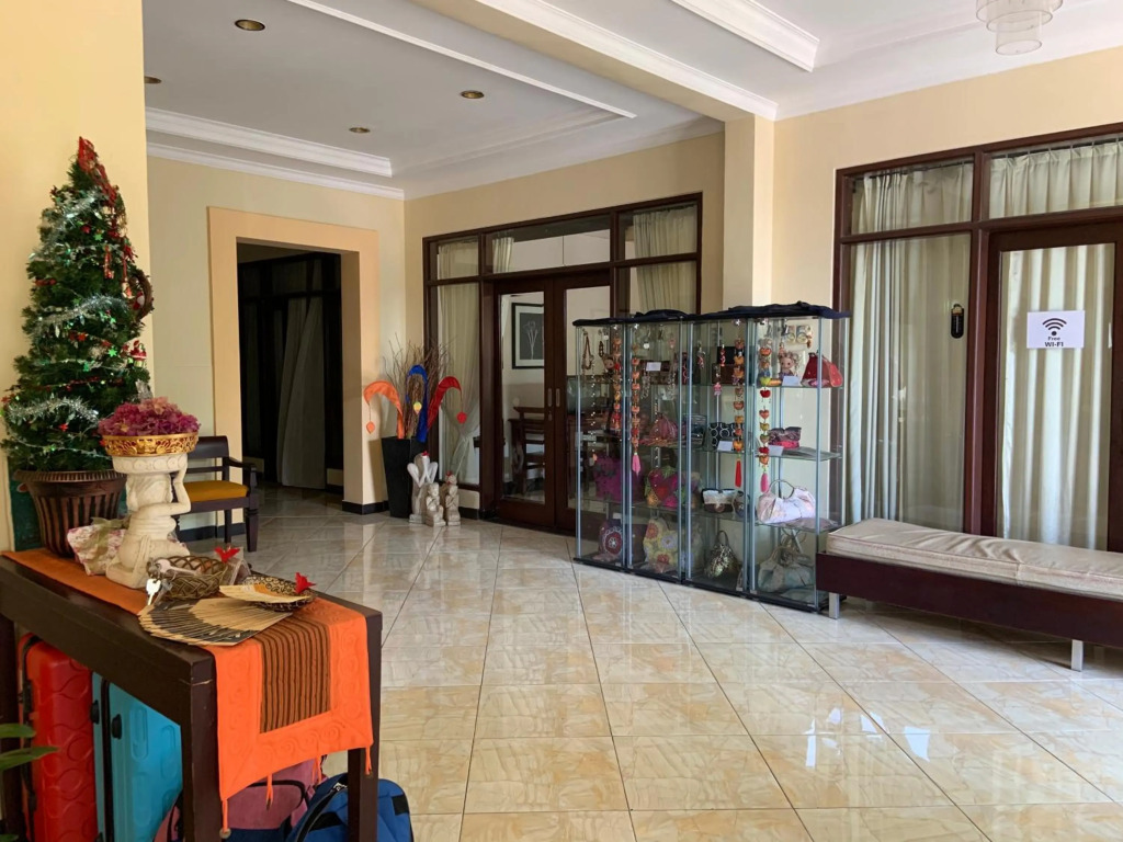Nirwana Suites