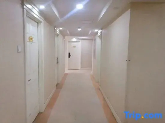 Xinjiu Cinema Homestay (Expo Center)