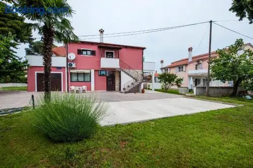 Apartments Roko 269