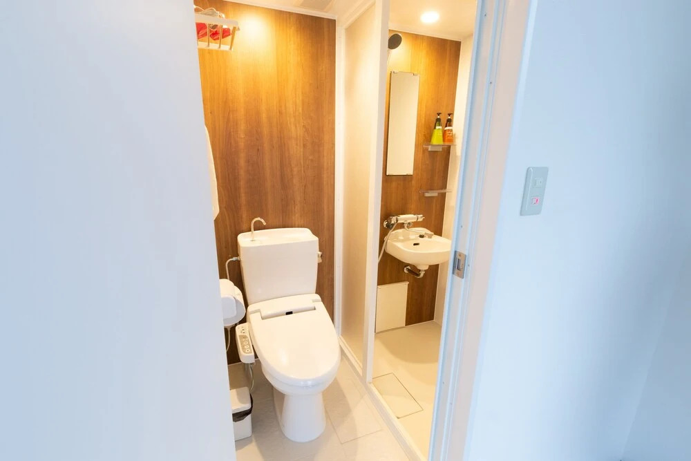 GUESTHOUSE HAKOZAKI GARDEN - Hostel