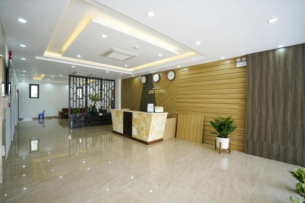 LEX HOTEL