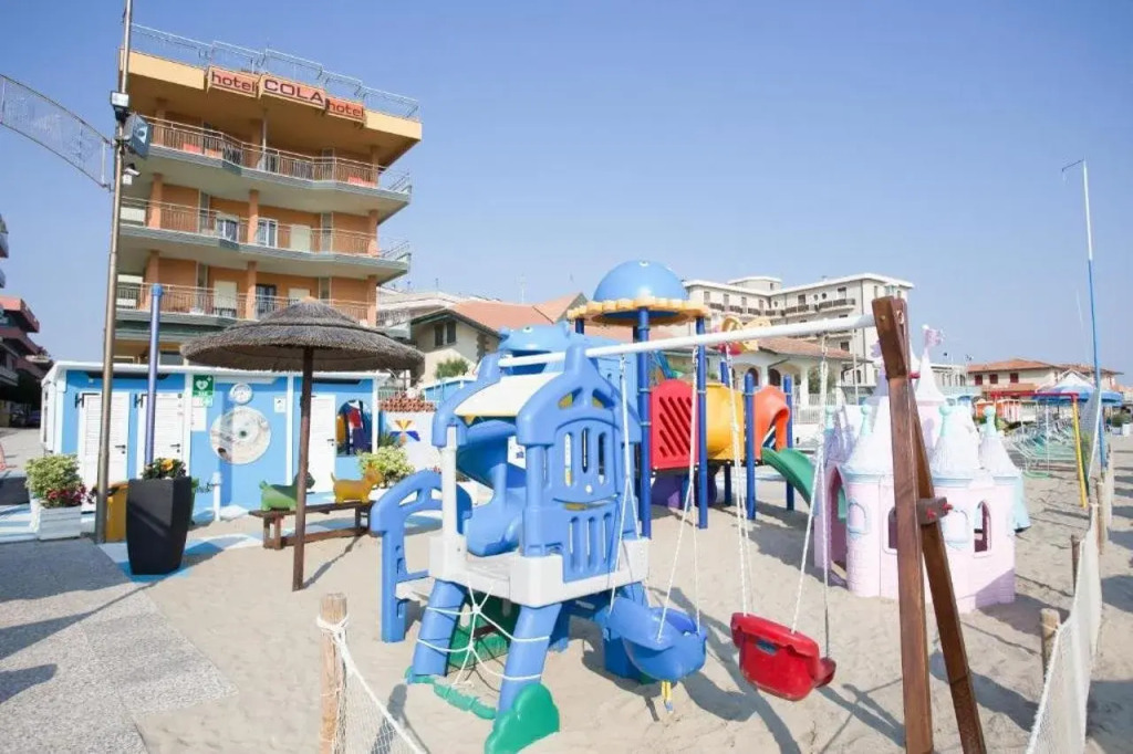 Hotel Cola Frontemare