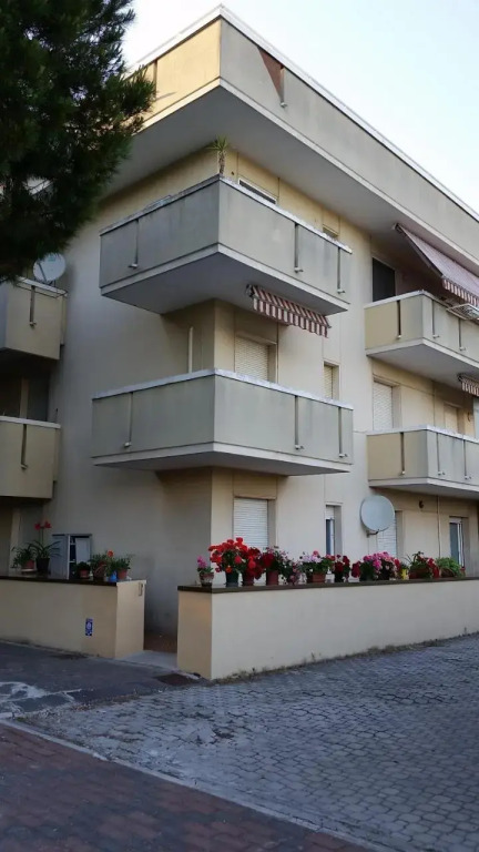 Cristina' s flat