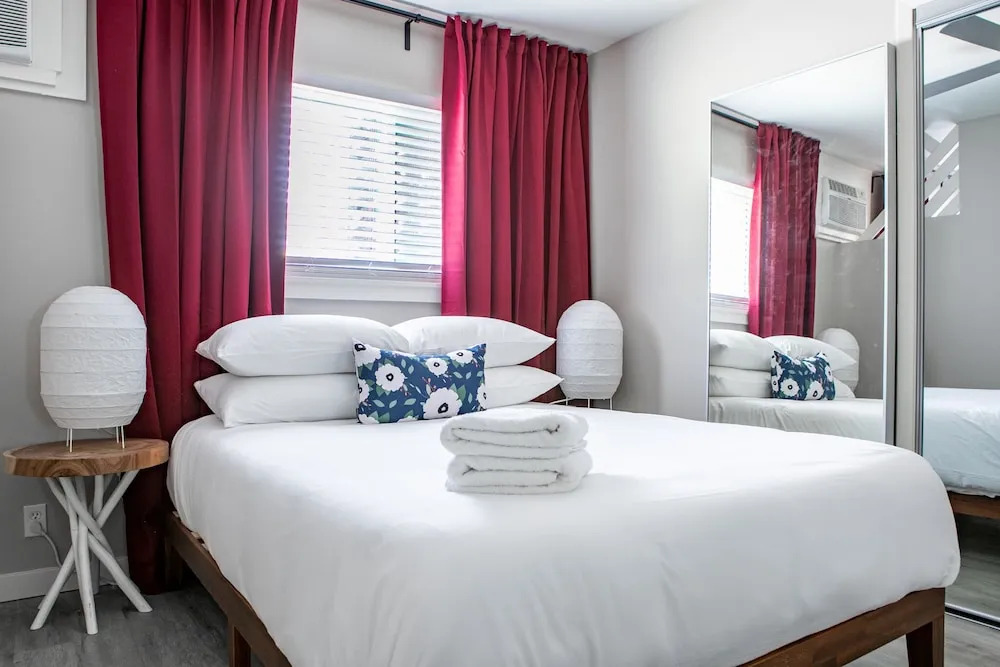 WanderJaunt Gilmore 1BR Clarksville