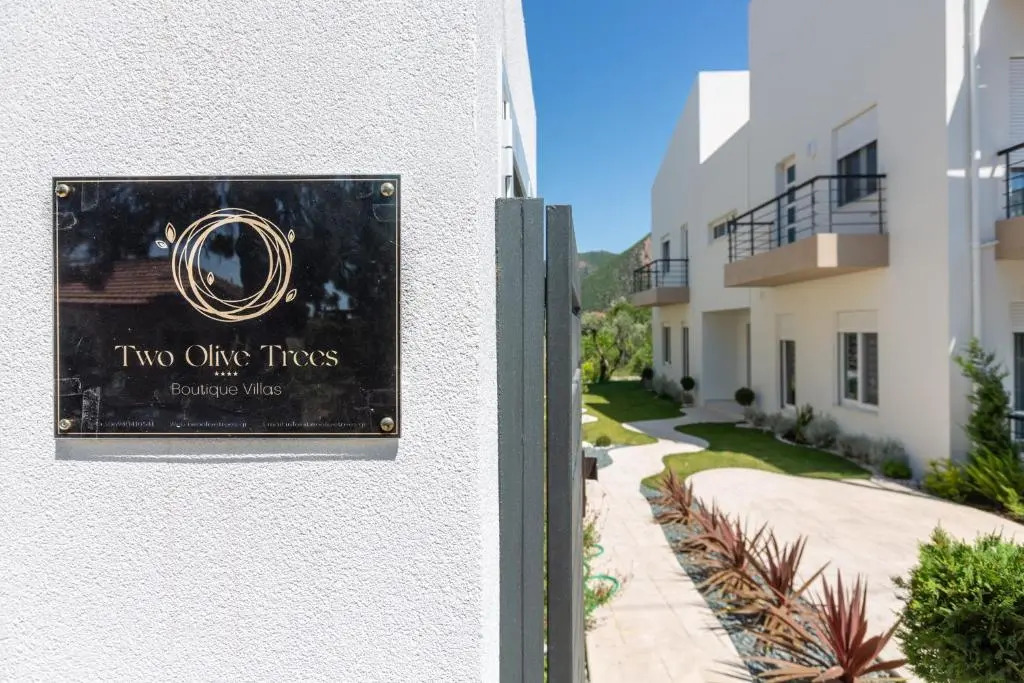 Two Olive Trees - Deluxe Apartments