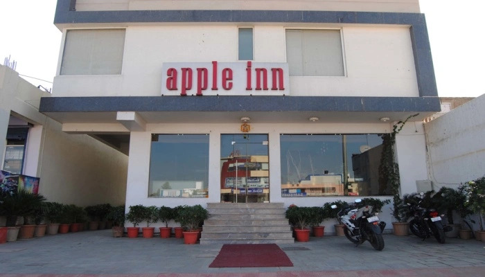 TGI Apple Inn