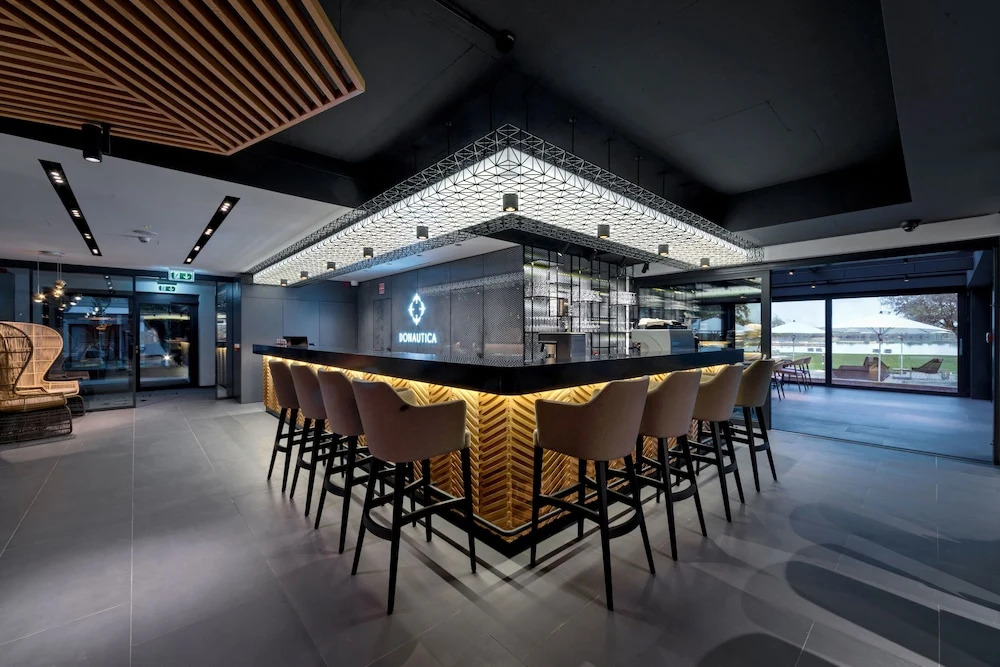 Donautica Hotel & Restaurant