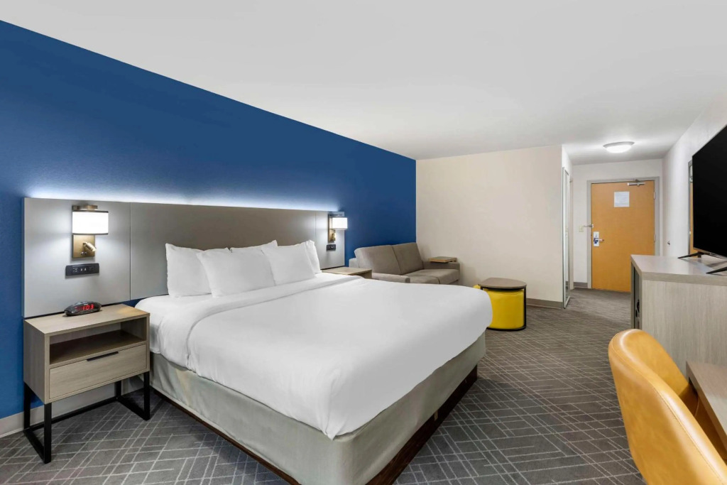 Comfort Inn & Suites Glenwood Springs On The River