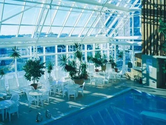 Four Sails Resort