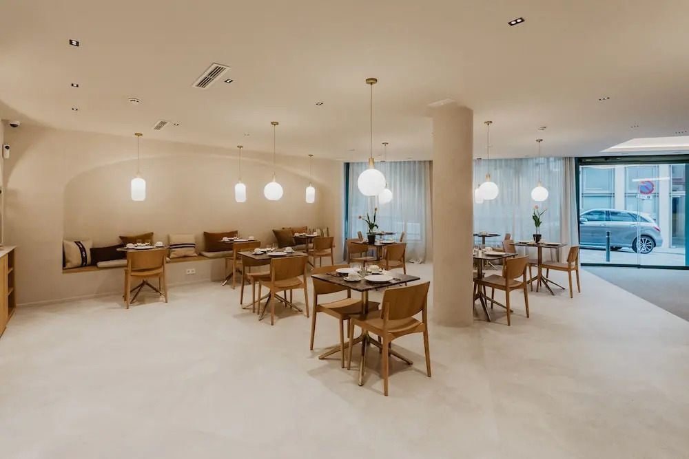 Hotel Petit Luxe