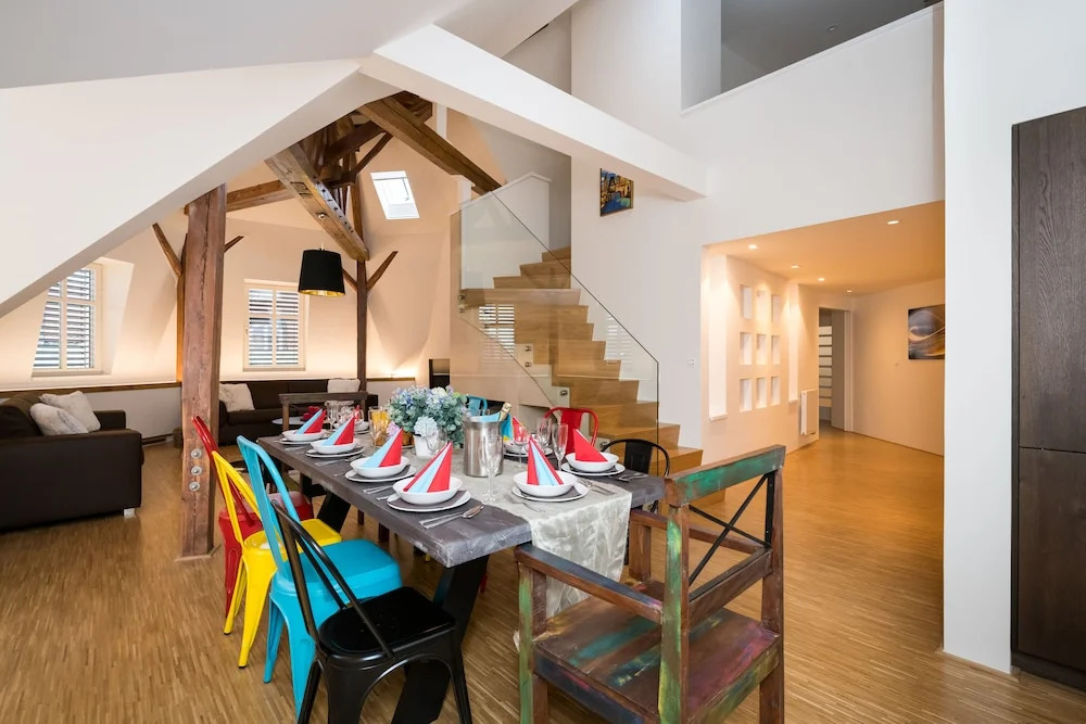 Love to Live Apartments